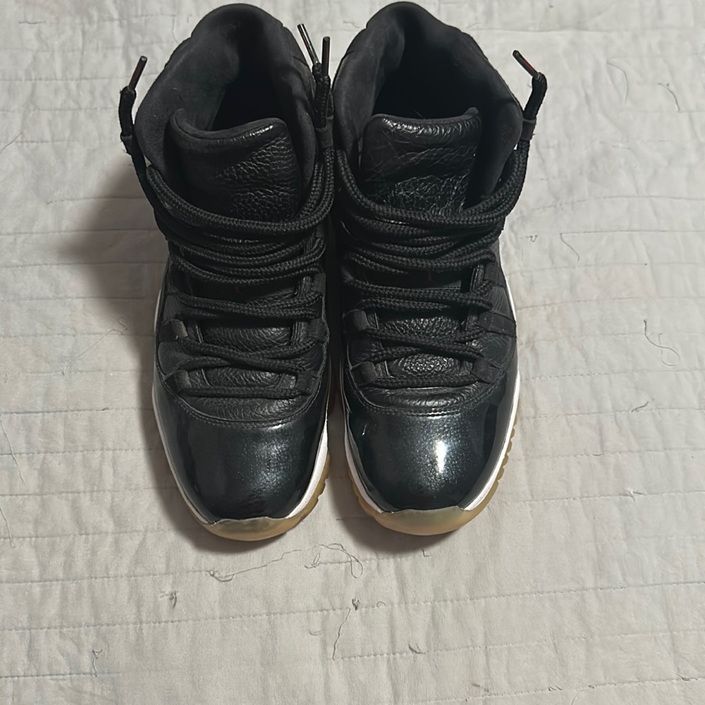 Jordan 11’s, 72-10